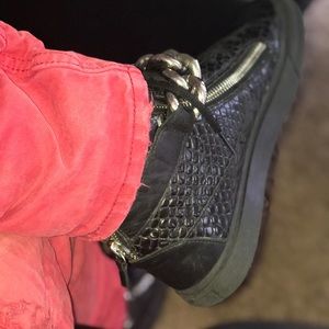 Meet your Posher, Percy